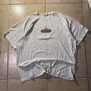 Vintage jose cuervo jerzees white tee Size XL in Mens
